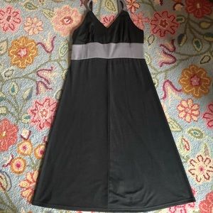 Two tone gray Kühl dress